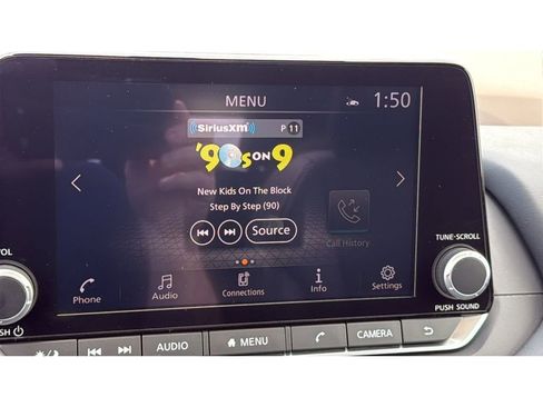 Used 2023 Nissan Rogue SV w/ SV Premium B Package AWD/4WD image 18