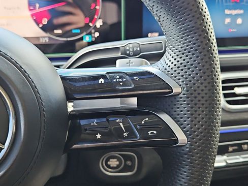 Used 2024 Mercedes-Benz GLS 450 GLS 450 image 25