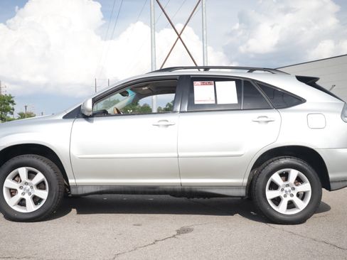 Used 2005 Lexus RX 330 AWD image 2