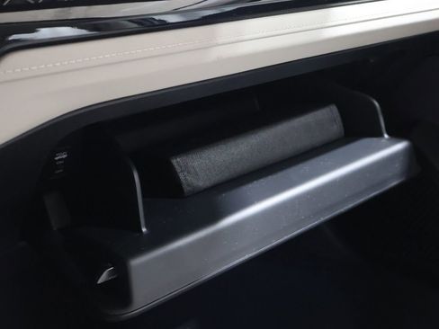 Used 2024 Honda Accord EX-L image 29