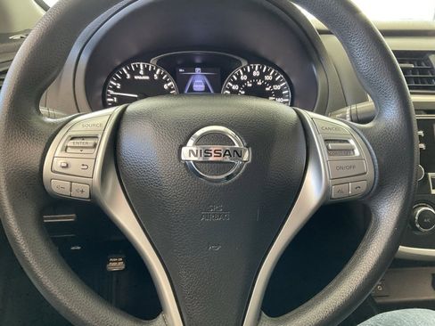 Used 2017 Nissan Altima 2.5 S w/ Power Driver Seat Package image 11