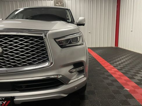 Used 2020 INFINITI QX80 Luxe w/ 22" Wheel Package image 9