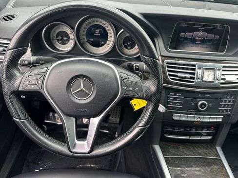 Used 2016 Mercedes-Benz E 350 Sedan image 29