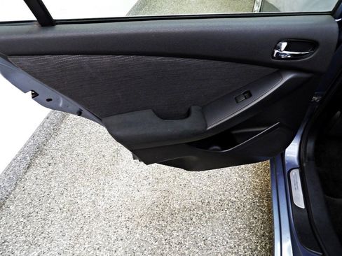 Used 2012 Nissan Altima 2.5 S w/ Value Pkg FWD image 9
