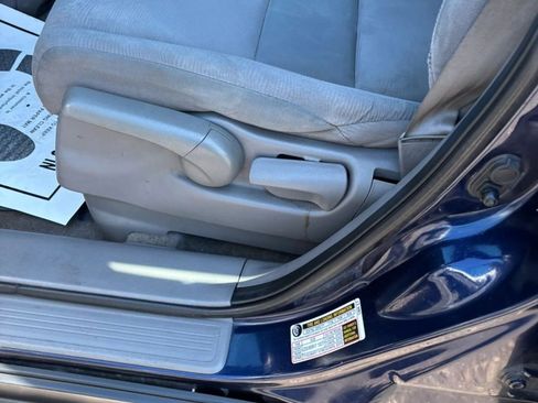 Used 2010 Honda CR-V LX image 31