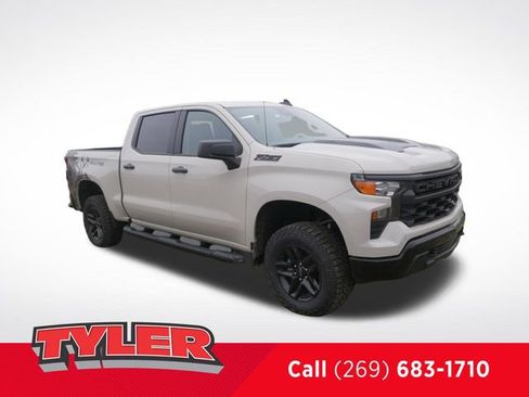 New 2026 Chevrolet Silverado 1500 Custom Trail Boss AWD/4WD image 1