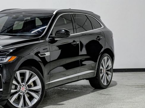 Used 2021 Jaguar F-PACE R-Dynamic S AWD/4WD image 11