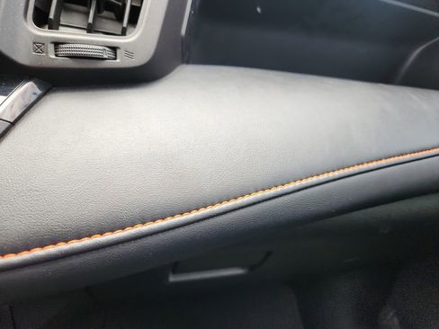 Used 2018 Toyota RAV4 SE w/ Power Extra Value Package FWD image 17