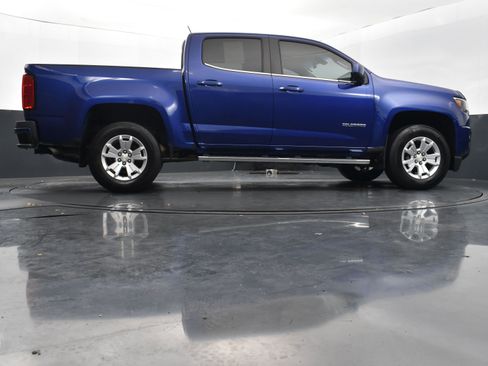 Used 2017 Chevrolet Colorado LT w/ LT Convenience Package image 40