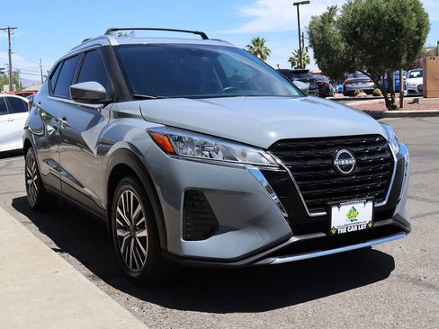 Used 2023 Nissan Kicks SV w/ Exterior Package image 18