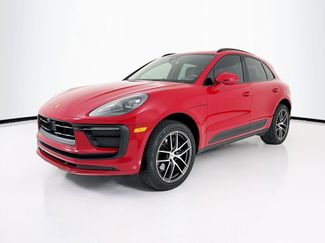 Certified 2025 Porsche Macan AWD/4WD video 1
