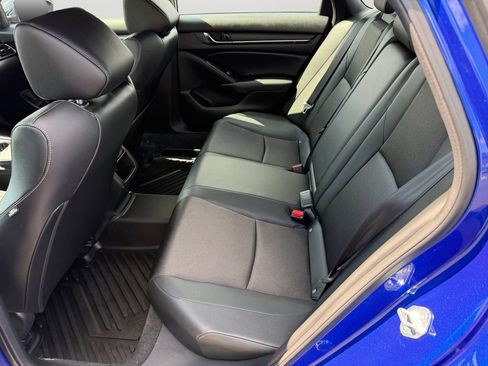 Used 2022 Honda Accord Sport image 15