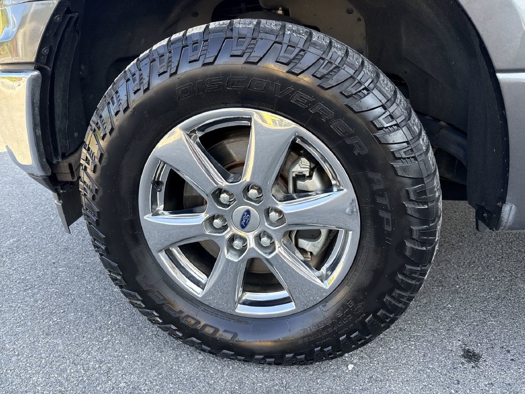 Used 2018 Ford F150 XLT w/ Equipment Group 302A Luxury AWD/4WD image 8