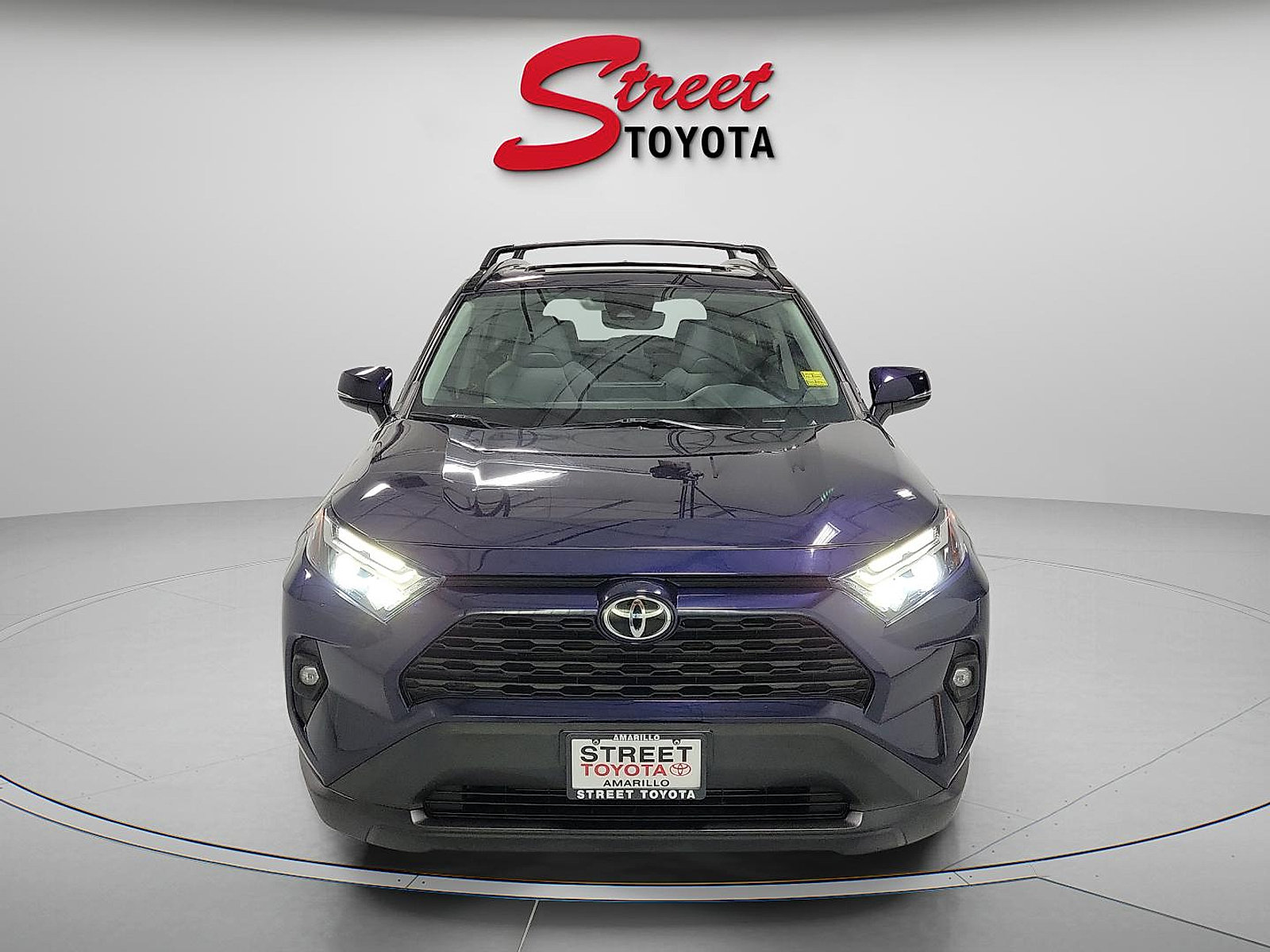 Certified 2023 Toyota RAV4 XLE Premium FWD image 4