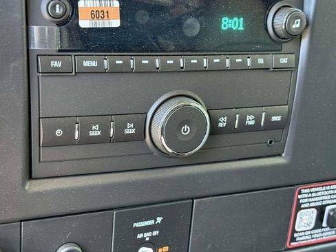 New 2026 GMC Savana 3500 Extended w/ Driver Convenience Package RWD image 16