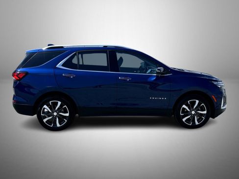 Used 2023 Chevrolet Equinox Premier AWD/4WD image 4
