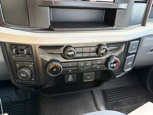 New 2026 Ford F550 4x4 Regular Cab Super Duty image 14