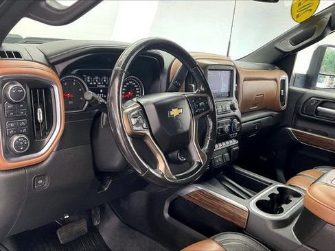 Used 2021 Chevrolet Silverado 3500 High Country AWD/4WD image 14