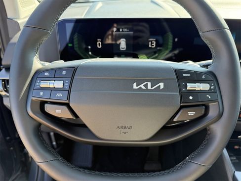 New 2026 Kia Sportage S image 29