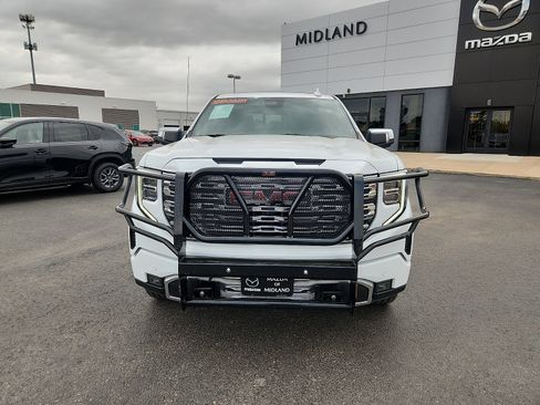Used 2023 GMC Sierra 1500 Denali w/ Denali Reserve Package AWD/4WD image 2