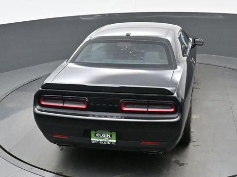 Used 2022 Dodge Challenger R/T w/ Blacktop Package image 34