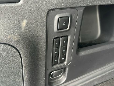 Used 2025 Ford Expedition Active AWD/4WD image 30