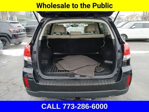 Used 2012 Subaru Outback 3.6R Limited image 23
