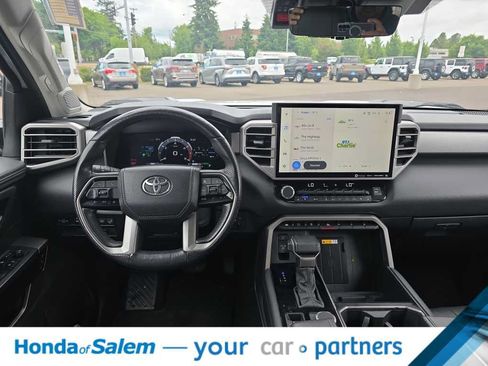 Used 2024 Toyota Tundra Limited AWD/4WD image 10