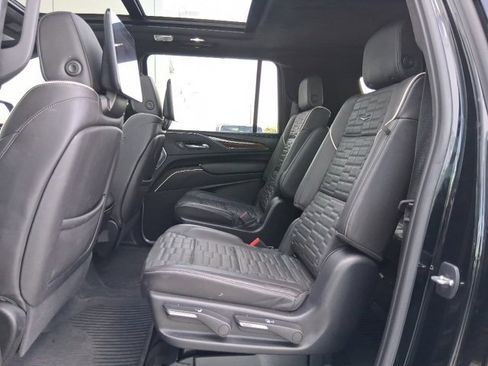 Used 2023 Cadillac Escalade ESV Sport Platinum w/ LPO, Floor Liner Package image 19