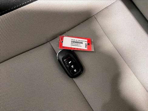 Used 2026 Honda CR-V LX image 30
