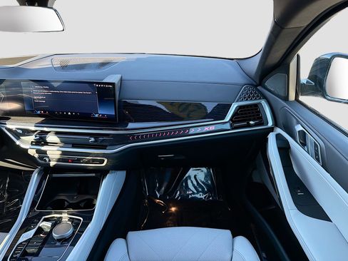 Used 2026 BMW X6 xDrive40i image 19