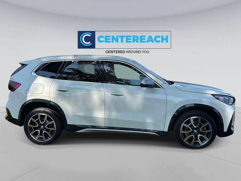 Used 2023 BMW X1 xDrive28i w/ Convenience Package AWD/4WD image 4