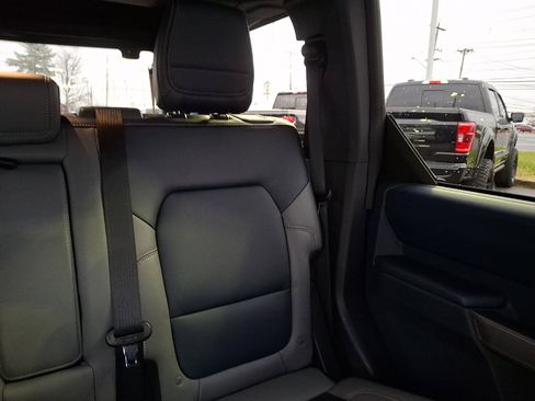 Used 2023 Ford Bronco Outer Banks w/ Sasquatch Package image 20