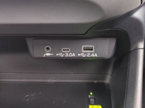 Used 2024 Subaru Crosstrek 2.5i Limited w/ Crosstrek Mirror Package AWD/4WD image 30