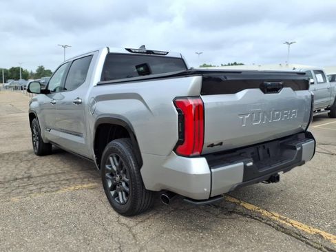 Used 2025 Toyota Tundra Platinum AWD/4WD image 7