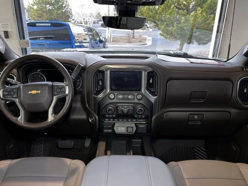 Used 2023 Chevrolet Silverado 2500 LTZ w/ LTZ Convenience Package image 18