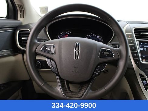 Used 2018 Lincoln MKX Select w/ Select Plus Package image 23