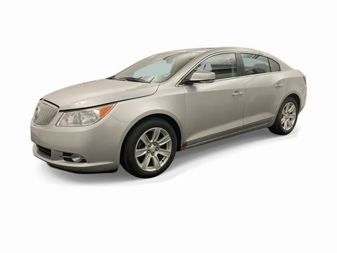 Used 2010 Buick LaCrosse CXL image 26