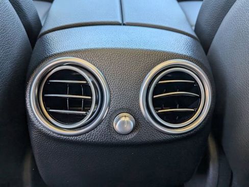 Used 2022 Mercedes-Benz GLC 300 image 14