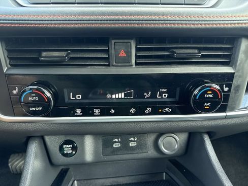 Used 2026 Nissan Rogue SV AWD/4WD image 18