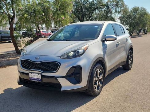 Used 2022 Kia Sportage LX FWD image 4
