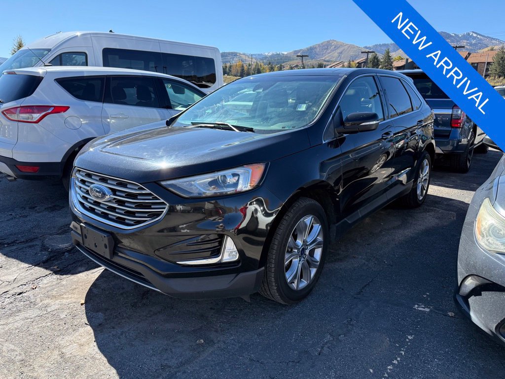 Used 2019 Ford Edge Titanium AWD/4WD image 3