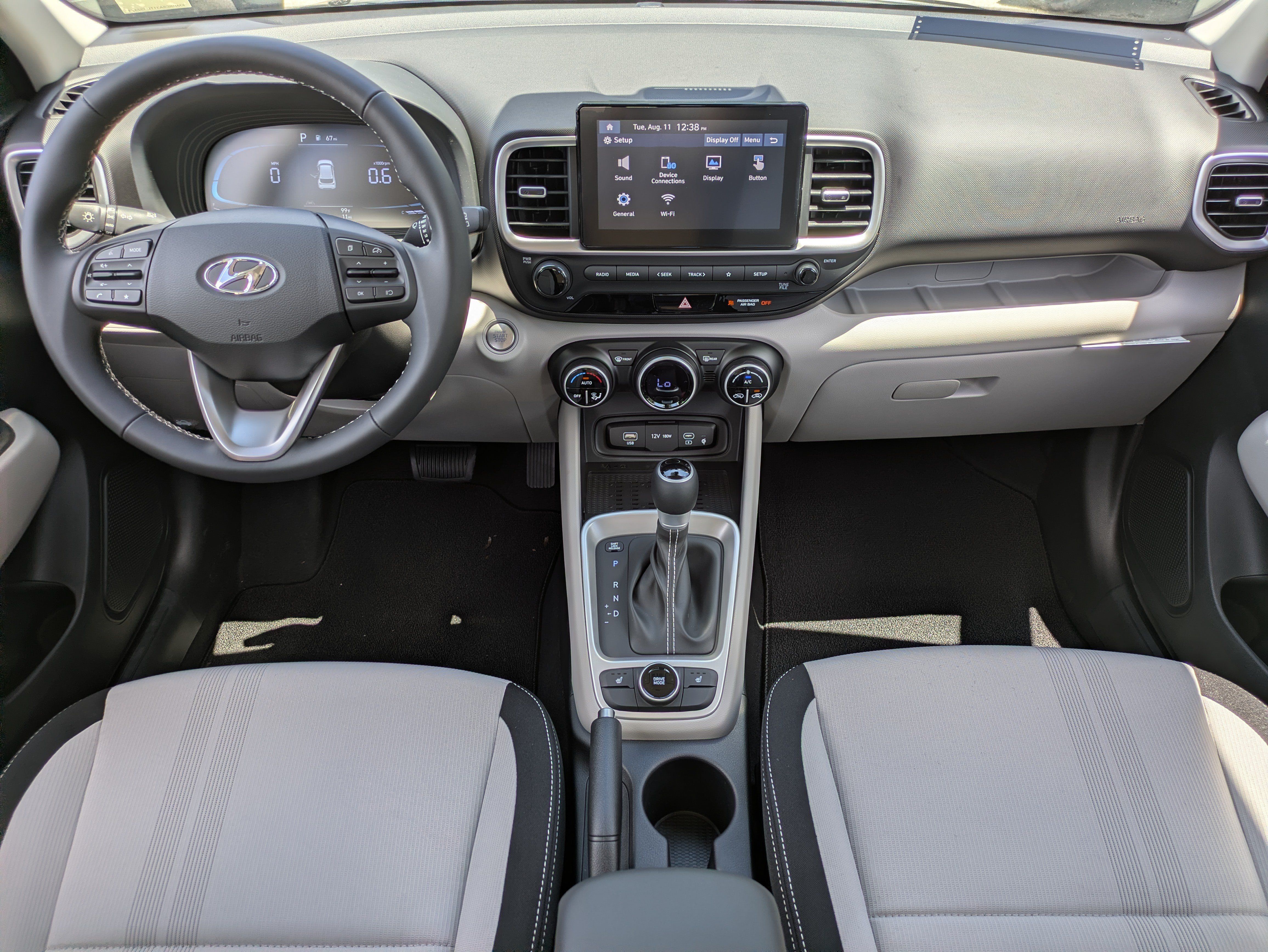 New 2026 Hyundai Venue SEL FWD image 12
