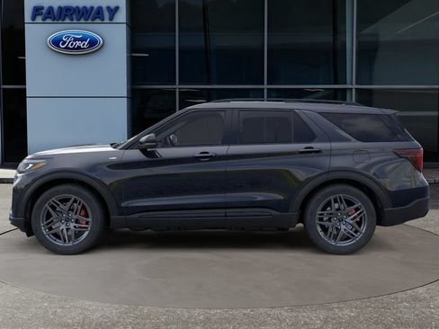 New 2026 Ford Explorer ST-Line w/ ST-Line Street Pack RWD image 3