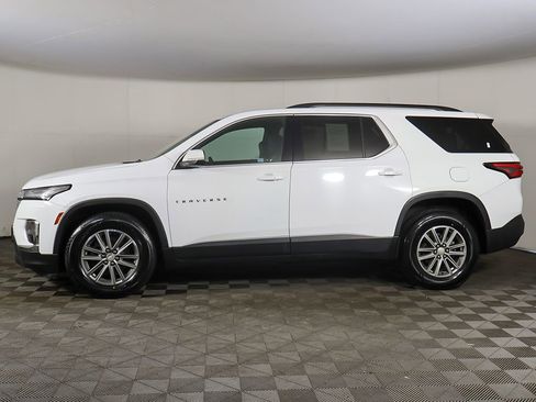 Used 2023 Chevrolet Traverse LT AWD/4WD image 17