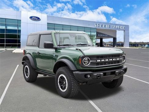 Used 2024 Ford Bronco Black Diamond w/ Sasquatch Package image 6