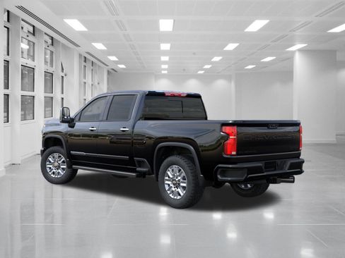 New 2026 Chevrolet Silverado 2500 High Country w/ High Country Premium Package AWD/4WD image 4