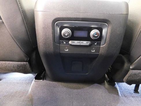 Used 2022 Chevrolet Tahoe LT w/ LT Signature Plus Package image 24