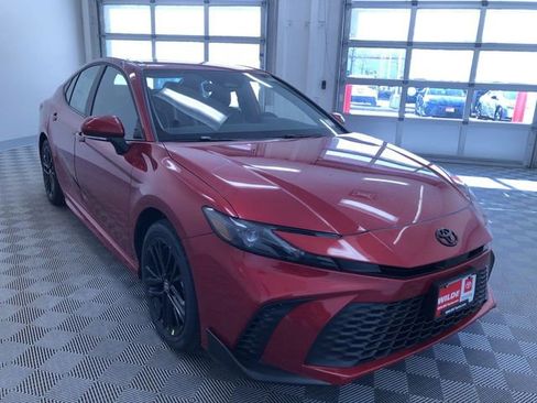 New 2026 Toyota Camry SE image 33