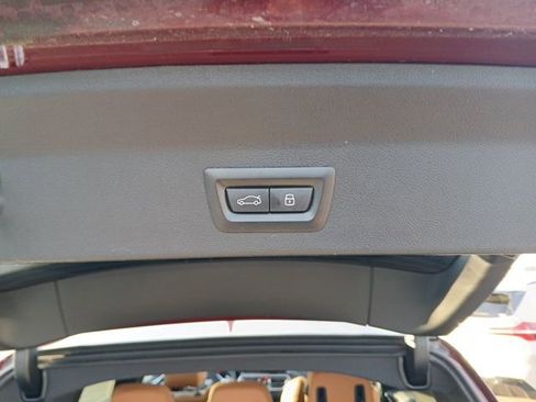 Used 2023 BMW X3 M40i image 11